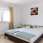In 26704 Apartman