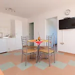 In 26704 Apartman