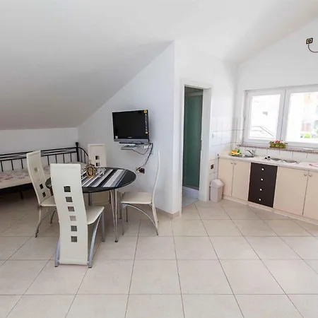 Apartment In 26704 Crikvenica