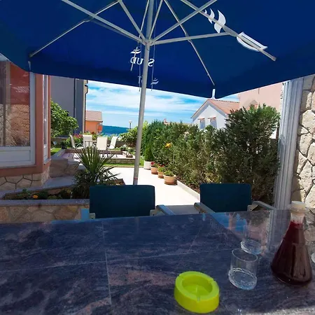 In 26704 * Crikvenica